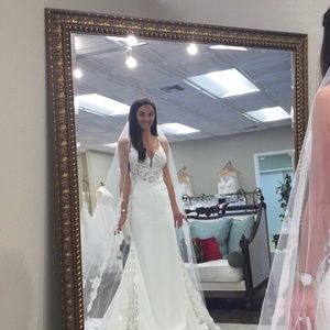 Brand New Martina Liana Wedding Dress ML1059